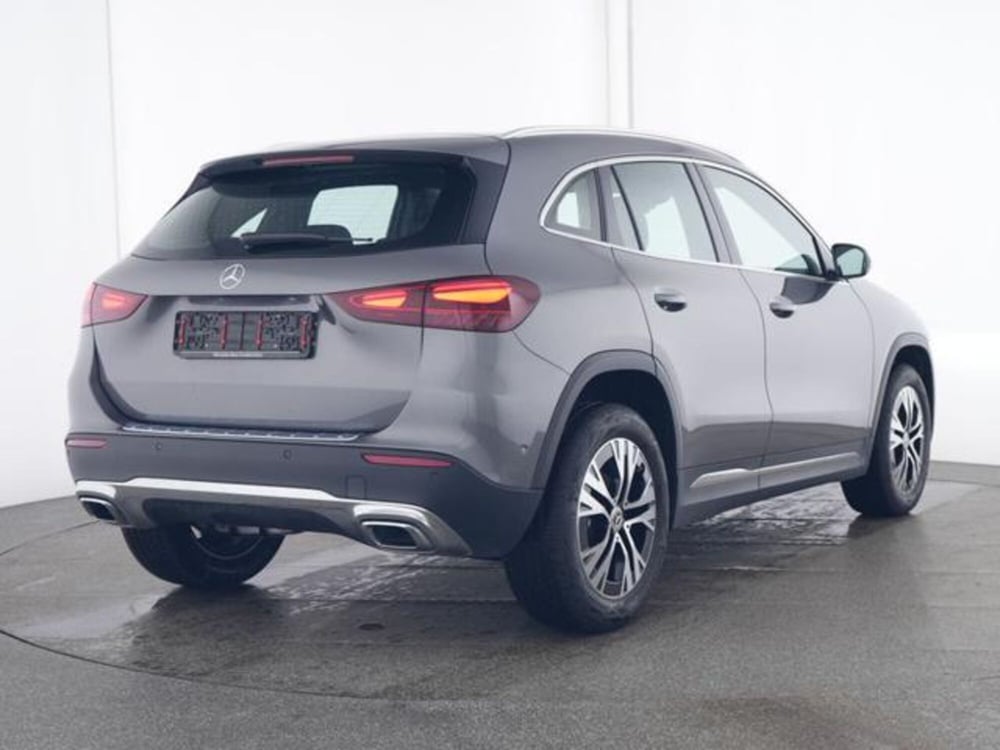 Mercedes-Benz GLA SUV usata a Milano (3)