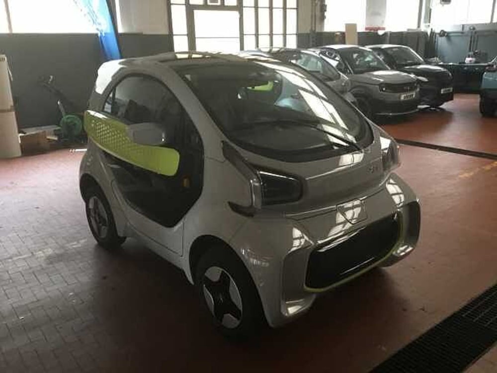 Xev XEV YoYo nuova a Varese (5)