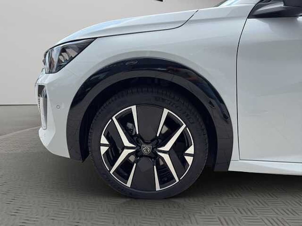 Peugeot 208 nuova a Vibo Valentia (14)