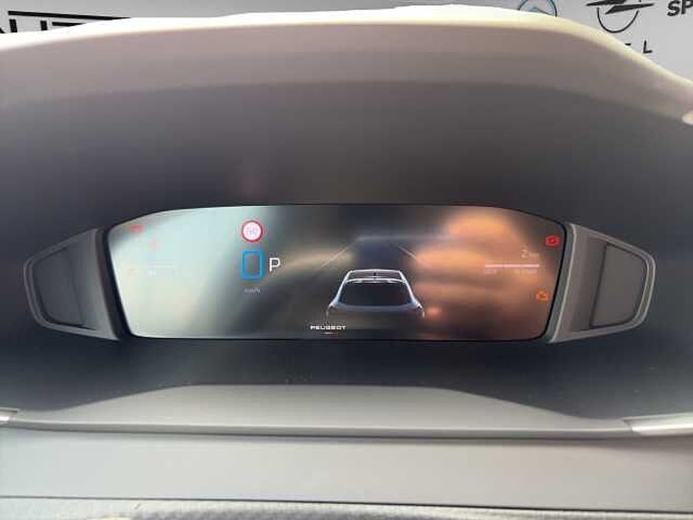 Peugeot 208 nuova a Vibo Valentia (12)