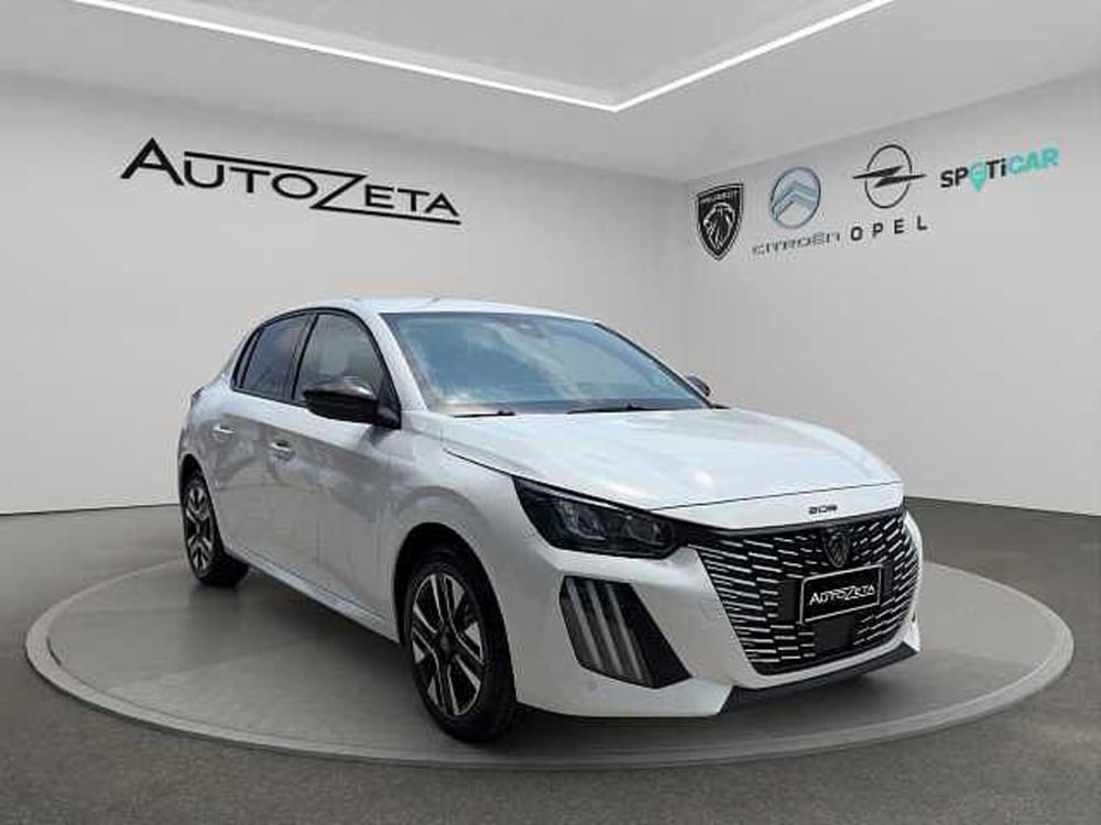 Peugeot 208 nuova a Vibo Valentia (3)