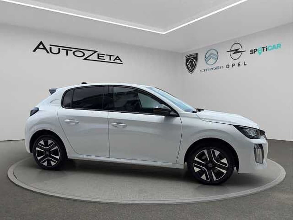 Peugeot 208 nuova a Vibo Valentia (4)