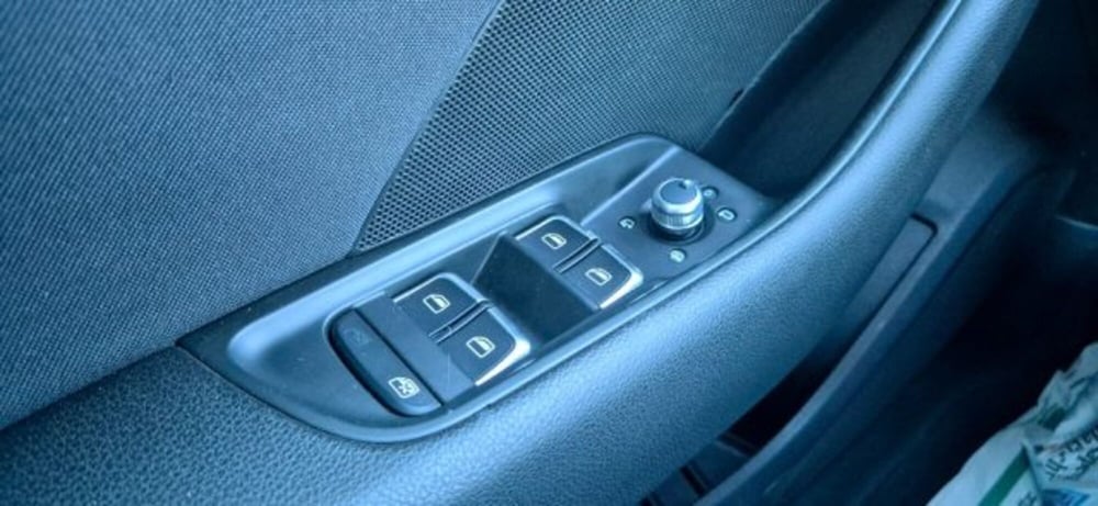 Volkswagen Golf usata a Oristano (18)
