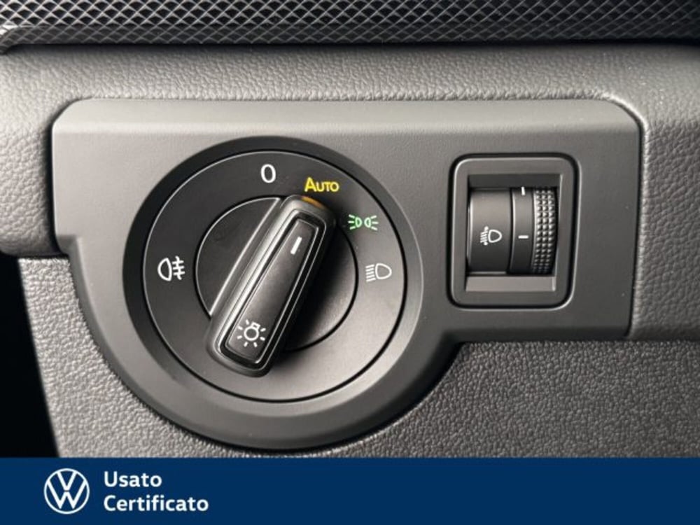 Volkswagen T-Cross nuova a Vicenza (12)