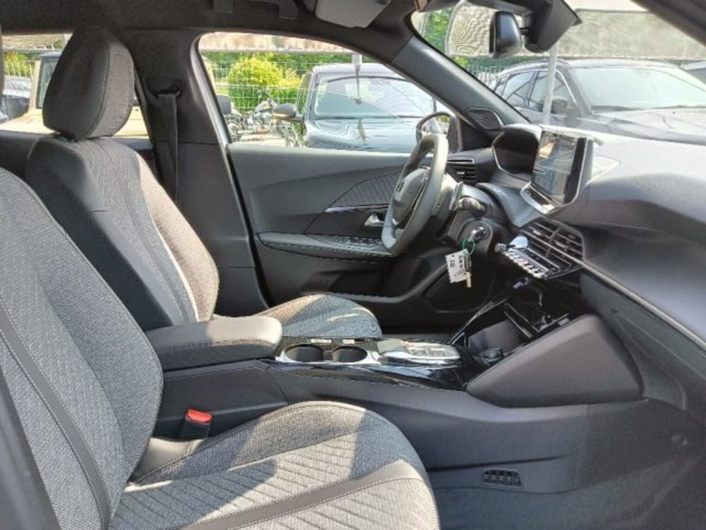 Peugeot 2008 nuova a Brescia (19)