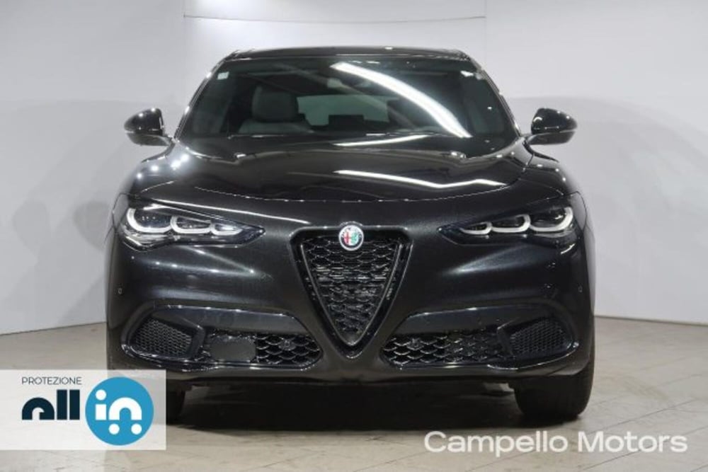 Alfa Romeo Stelvio nuova a Venezia (2)