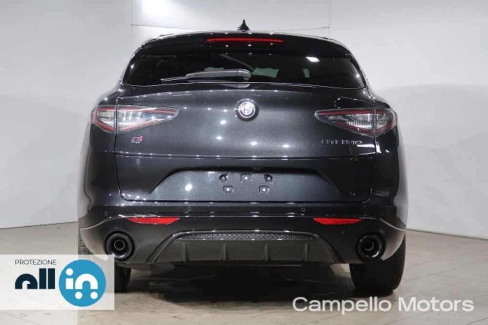 Alfa Romeo Stelvio nuova a Venezia (4)