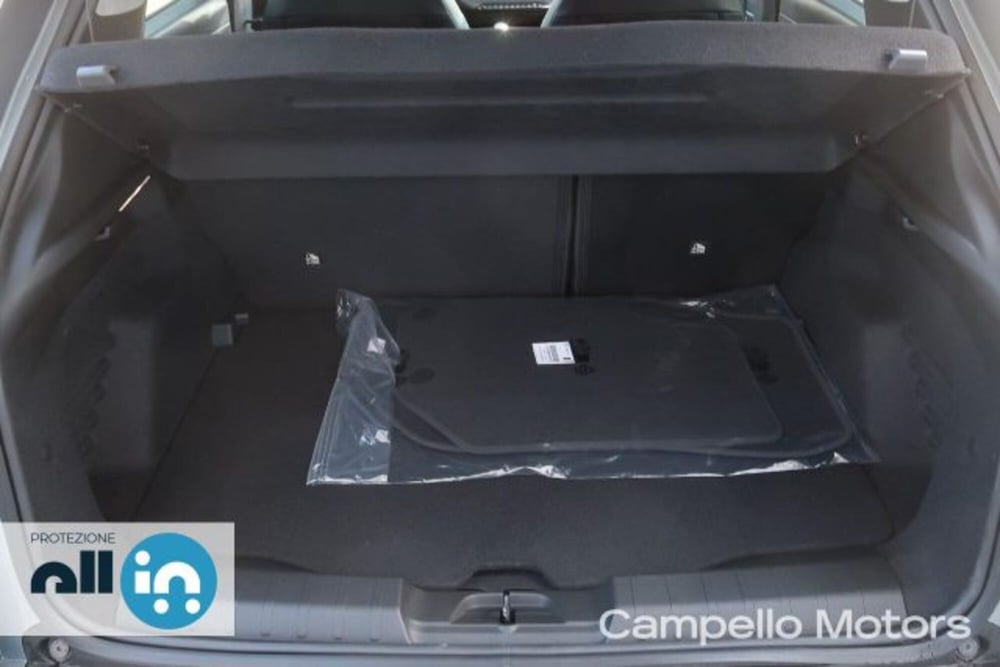Jeep Avenger nuova a Venezia (18)