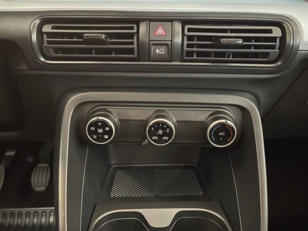 Citroen C3 nuova a Sondrio (18)