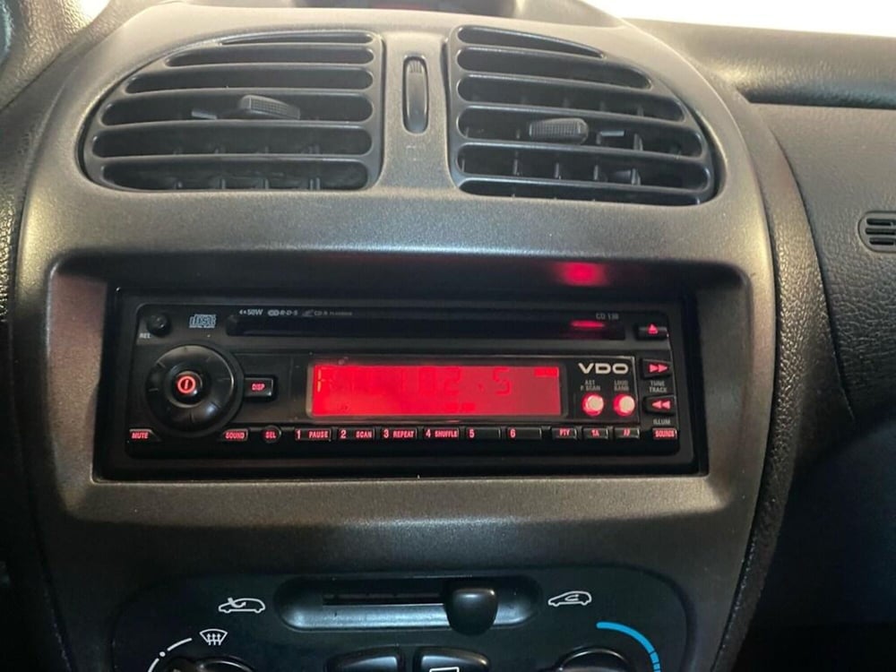 Peugeot 206 usata a Torino (10)