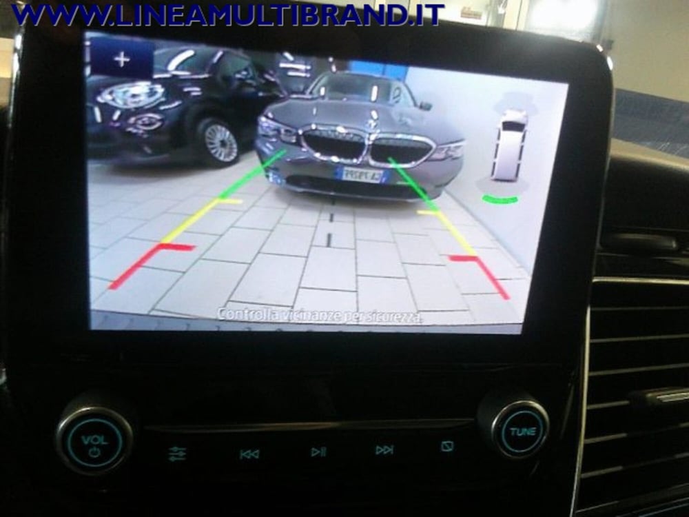 Ford Tourneo Custom usata a Piacenza (18)