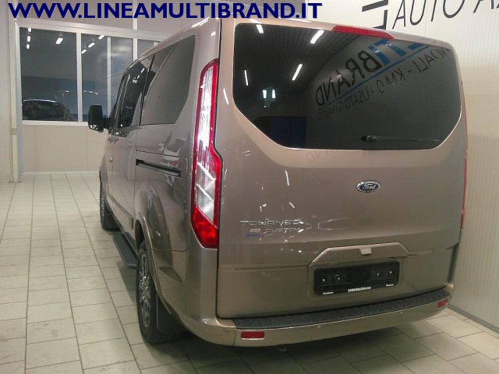 Ford Tourneo Custom usata a Piacenza (9)