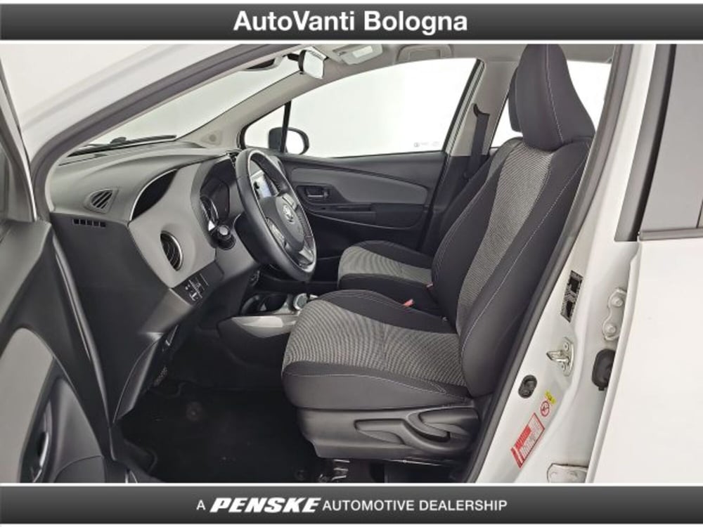 Toyota Yaris usata a Bologna (10)