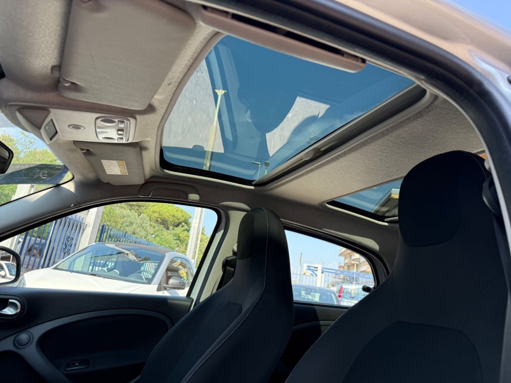 smart forfour usata a Roma (14)