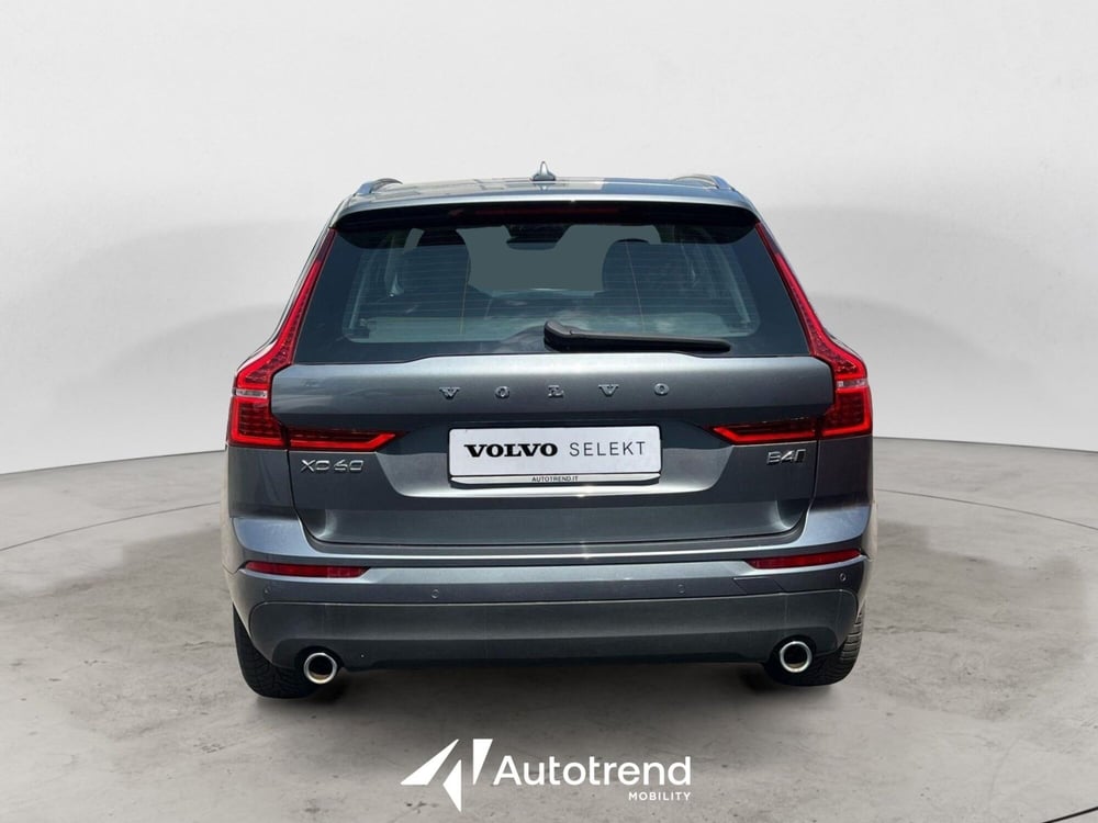 Volvo XC60 usata a Bari (4)