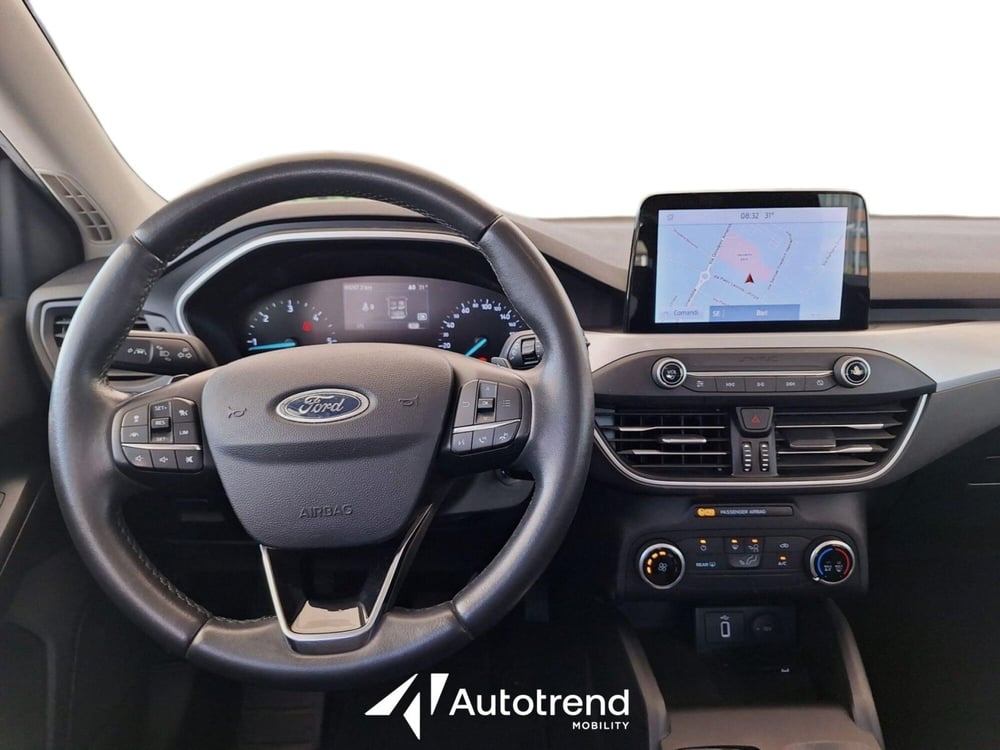 Ford Focus Station Wagon usata a Bari (9)