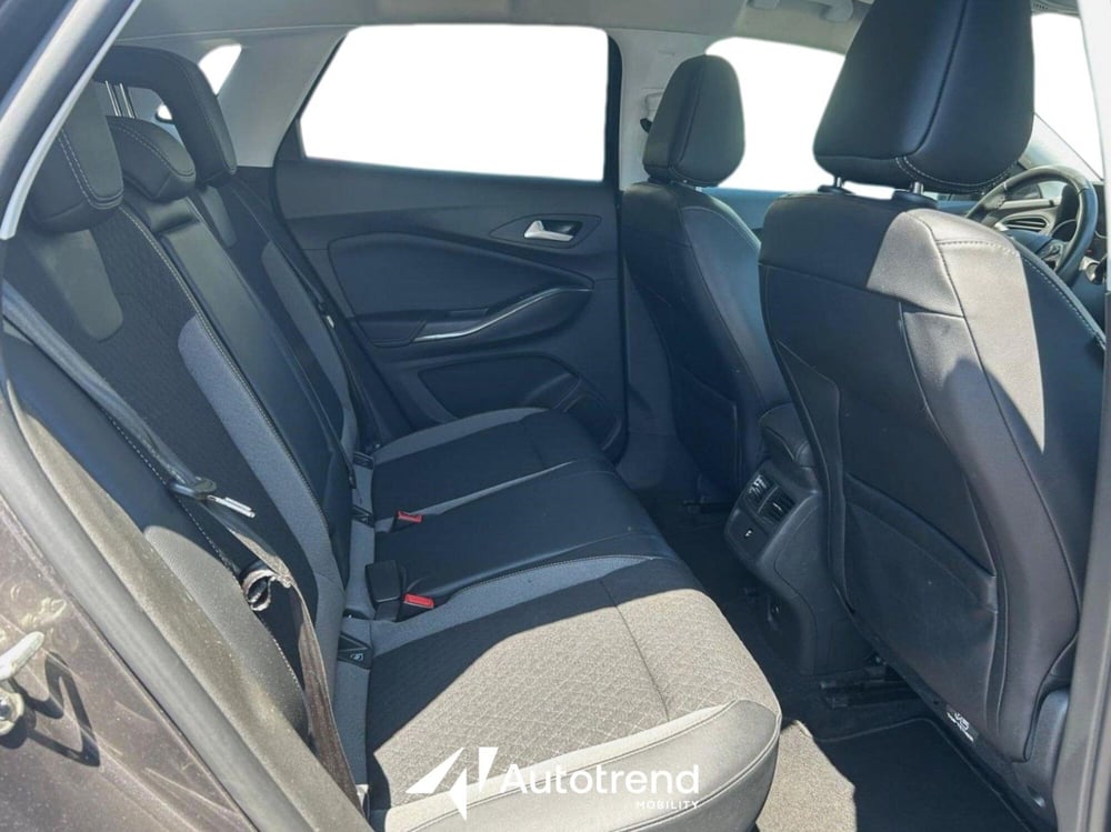 Opel Grandland X usata a Bari (17)