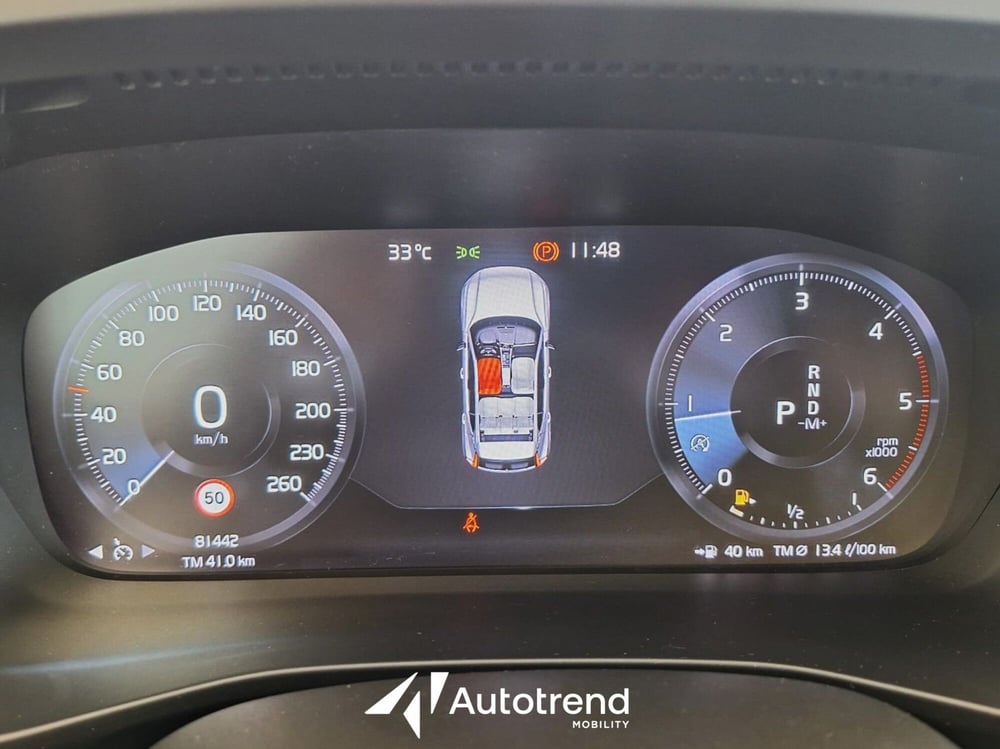 Volvo XC40 usata a Bari (11)