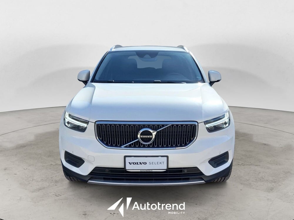 Volvo XC40 usata a Bari (3)