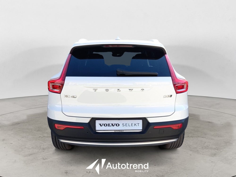 Volvo XC40 usata a Bari (4)