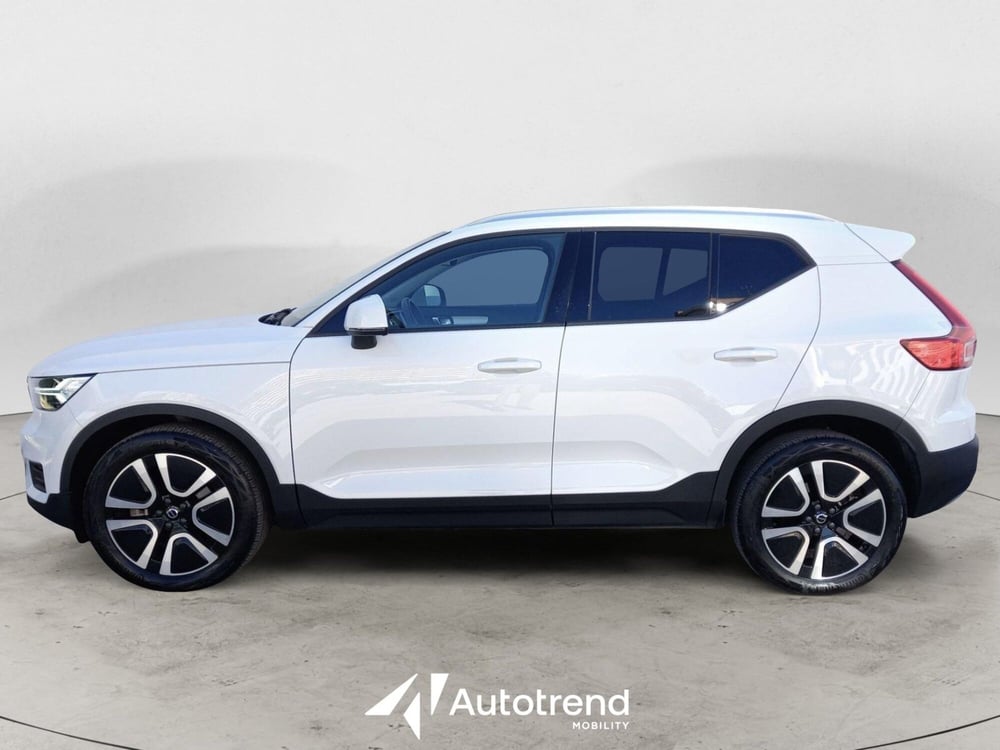 Volvo XC40 usata a Bari (5)