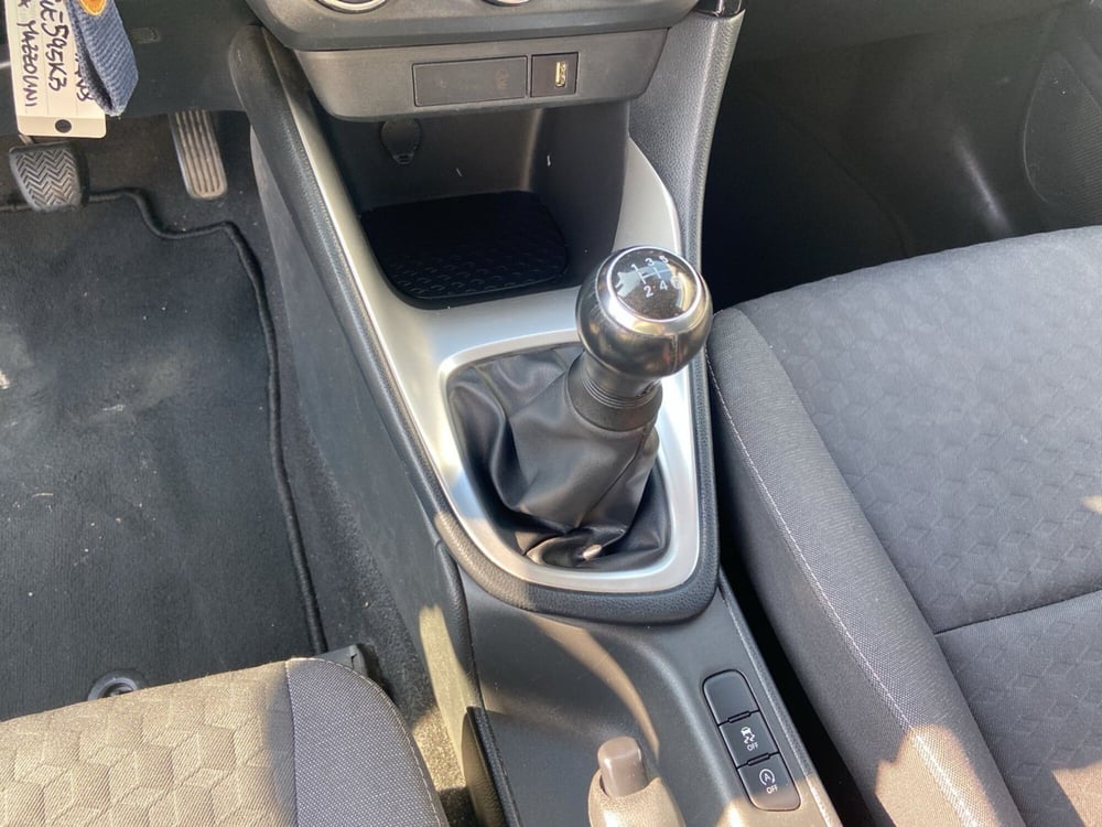Toyota Yaris usata a Piacenza (14)
