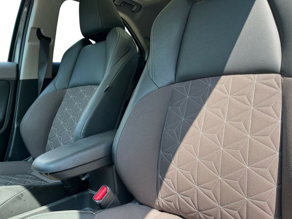 Toyota Yaris Cross usata a Sondrio (11)