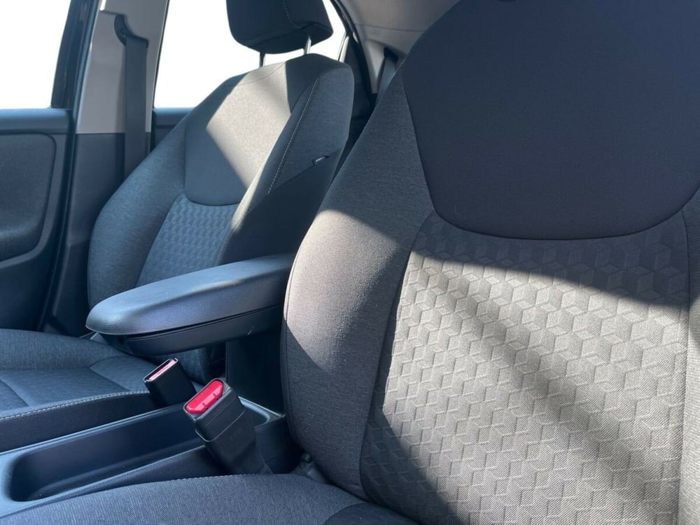 Toyota Yaris usata a Sondrio (11)