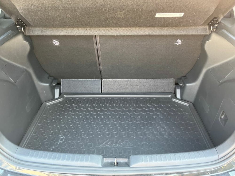Toyota Yaris usata a Sondrio (13)