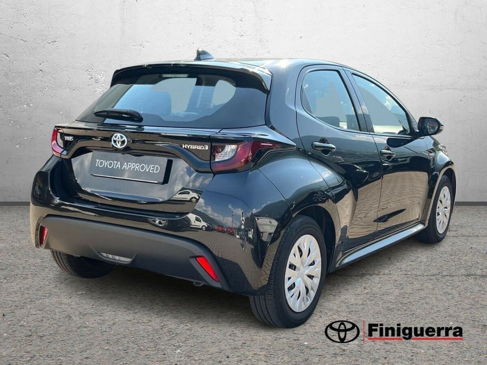Toyota Yaris usata a Sondrio (5)