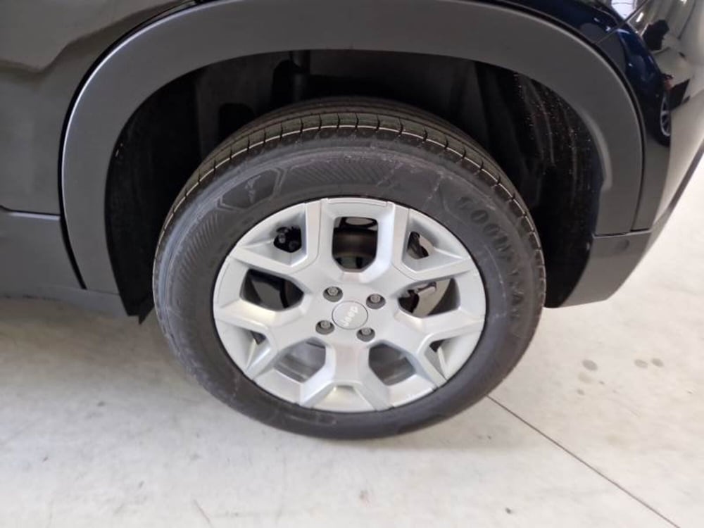 Jeep Avenger usata a Salerno (19)