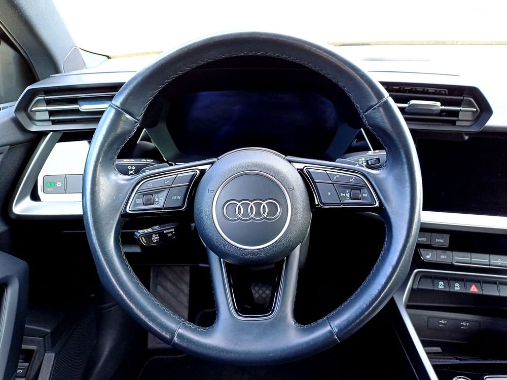 Audi A3 Sedan usata  (14)