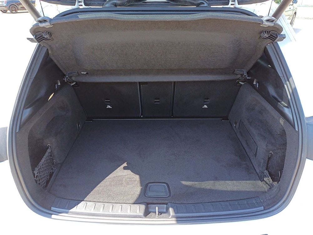 Mercedes-Benz GLA SUV usata  (14)