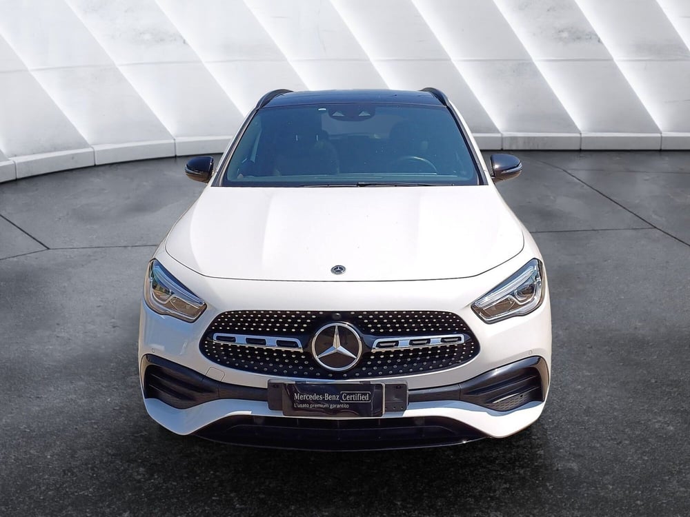 Mercedes-Benz GLA SUV usata  (2)