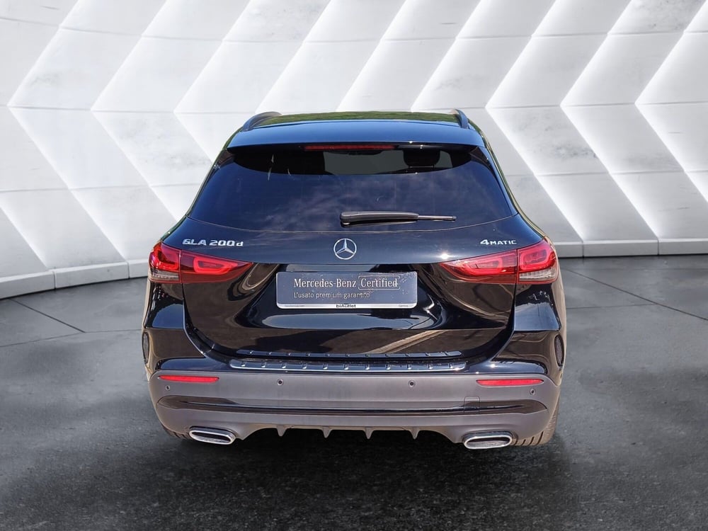 Mercedes-Benz GLA SUV usata  (4)