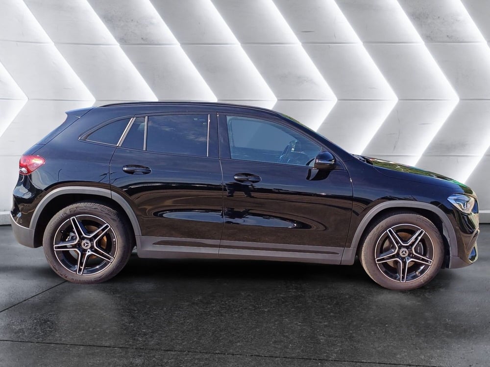 Mercedes-Benz GLA SUV usata  (5)