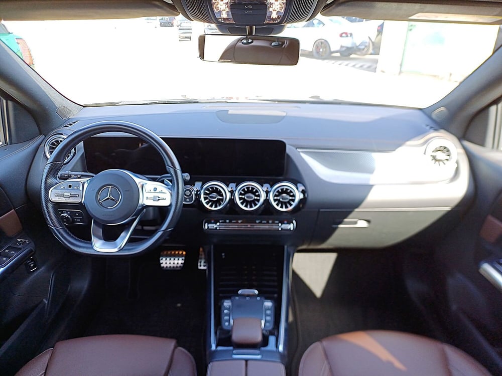 Mercedes-Benz GLA SUV usata  (8)