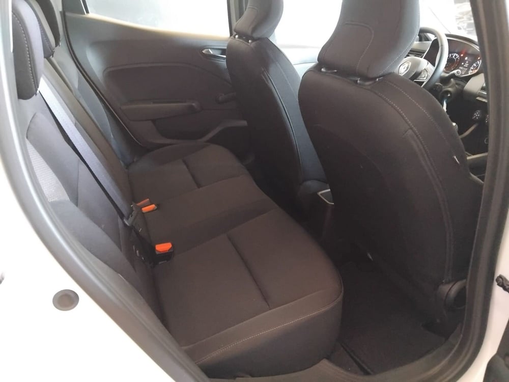 Renault Clio usata a Milano (13)
