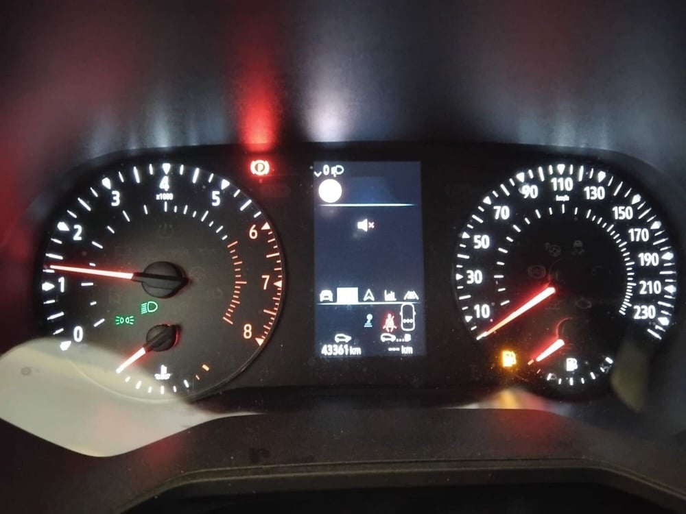 Renault Clio usata a Milano (15)