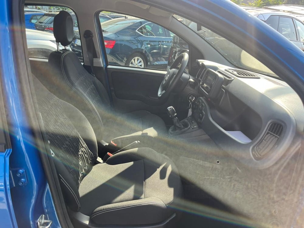 Fiat Panda Cross usata a Milano (12)