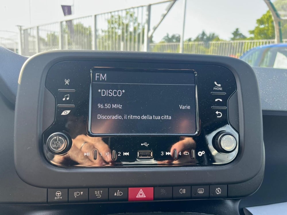 Fiat Panda Cross usata a Milano (16)