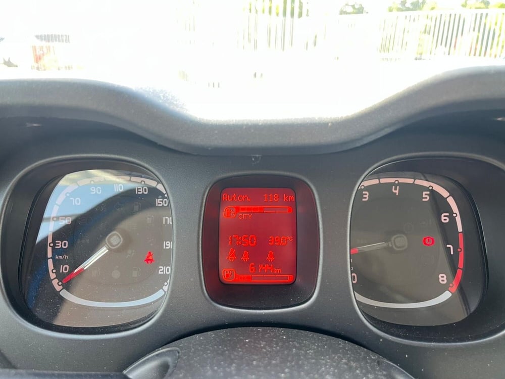 Fiat Panda Cross usata a Milano (19)