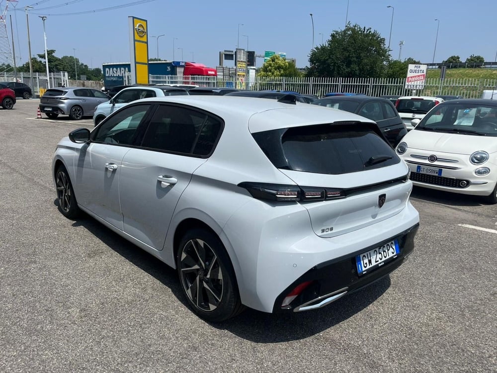 Peugeot 308 nuova a Milano (6)