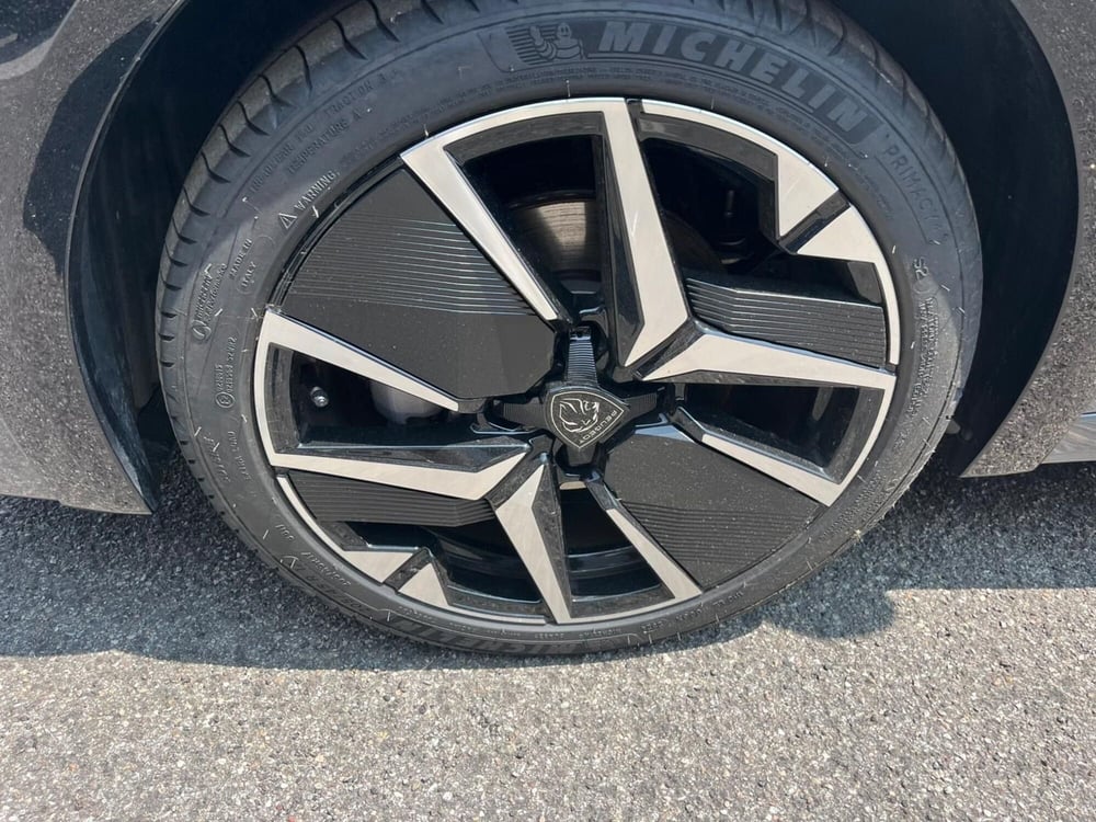 Peugeot 208 usata a Milano (11)