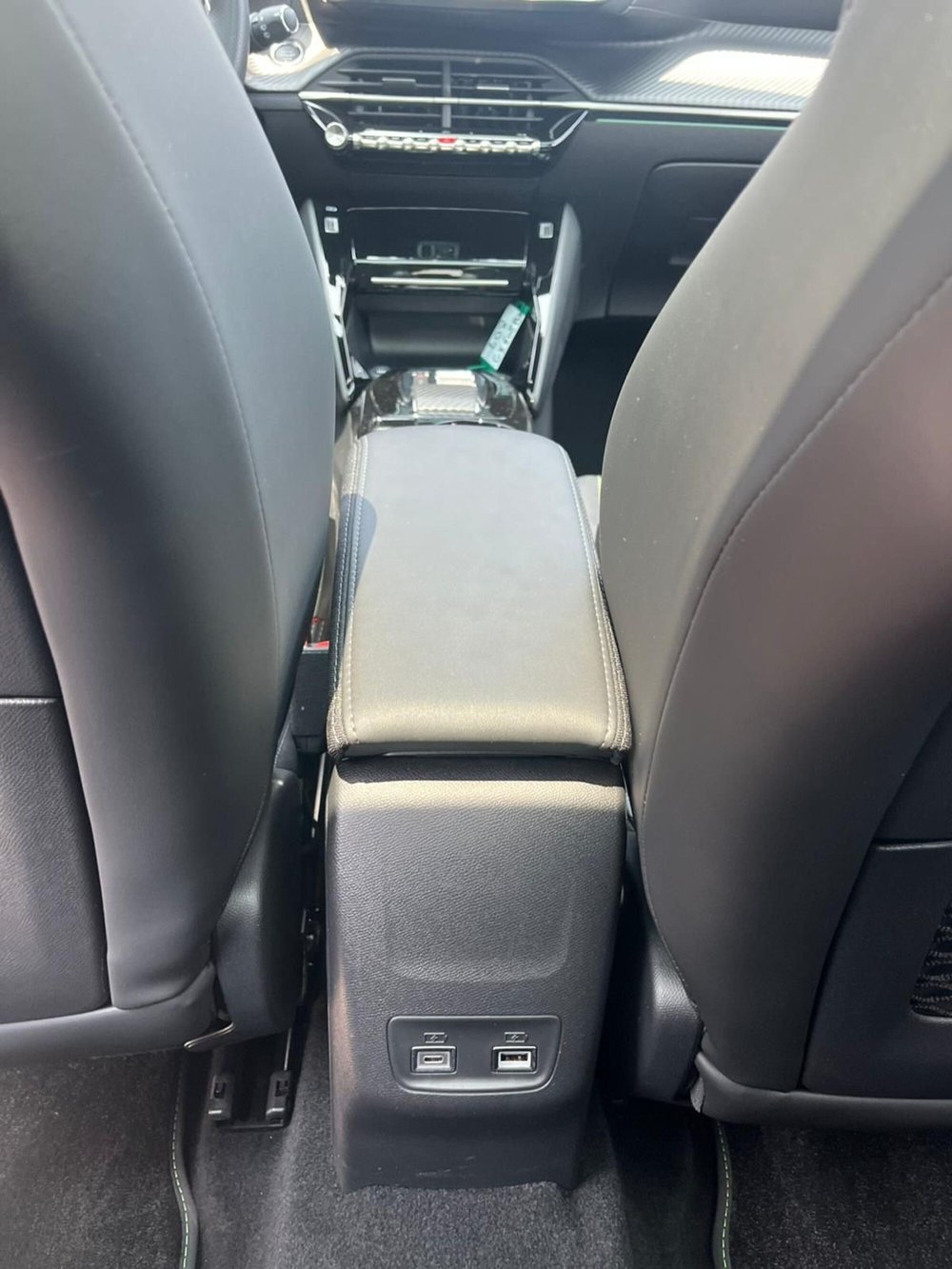 Peugeot 208 usata a Milano (16)