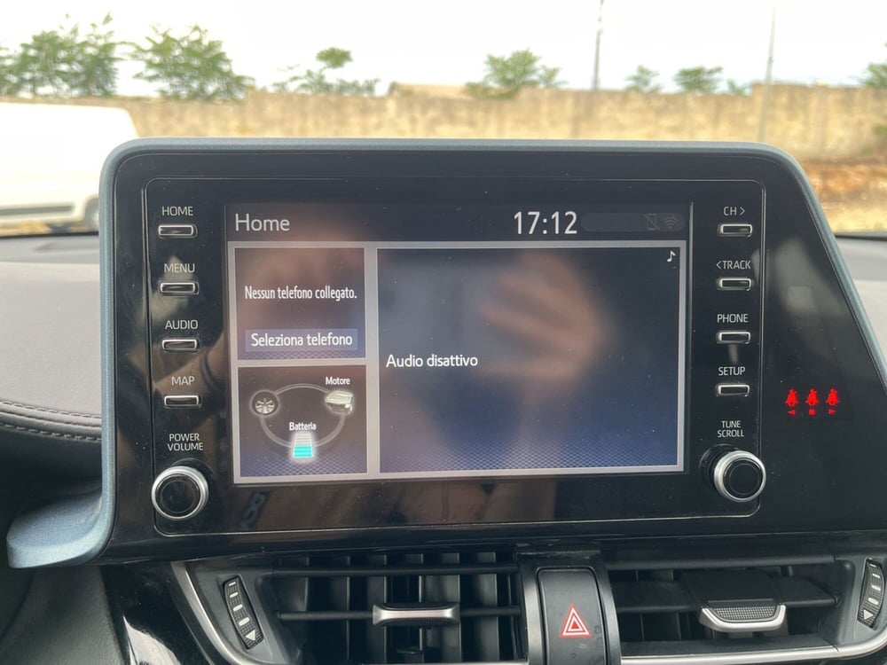 Toyota Toyota C-HR usata a Ragusa (13)