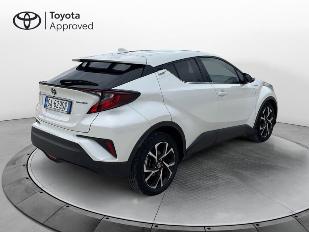Toyota Toyota C-HR usata a Ragusa (4)