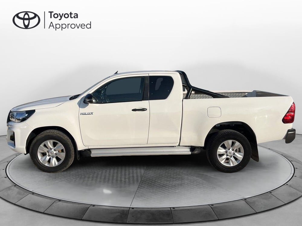 Toyota Hilux usata a Ragusa (2)