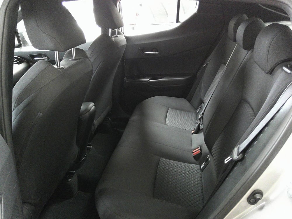 Toyota Toyota C-HR usata a Treviso (15)