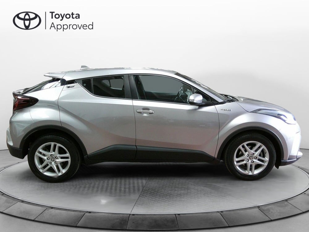 Toyota Toyota C-HR usata a Treviso (9)
